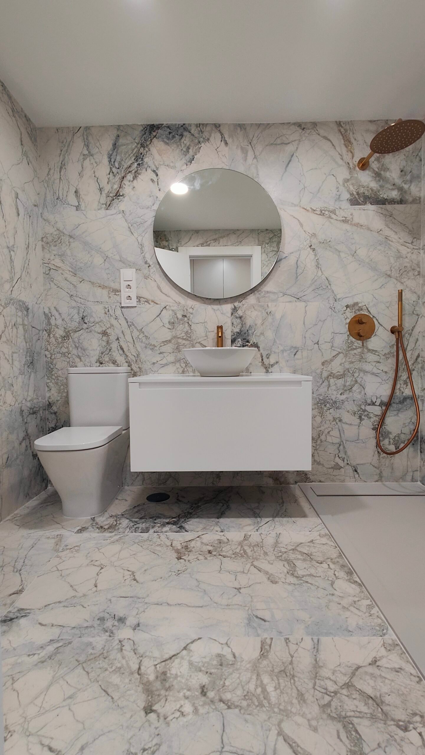 Baño reformado por ND Nuevo Diseño